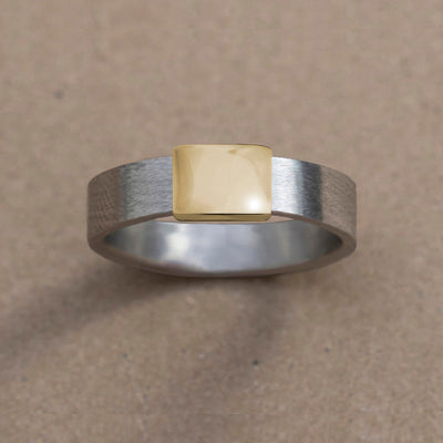 Classic 5mm Yellow Gold Barrel Band